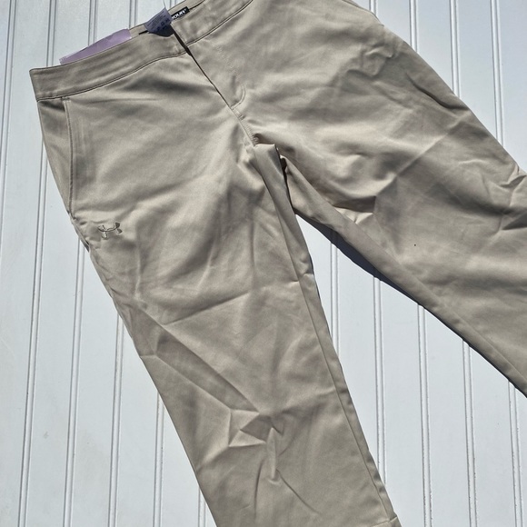 Under Armor NWT Athletic Athleisure Capris - Picture 3 of 7